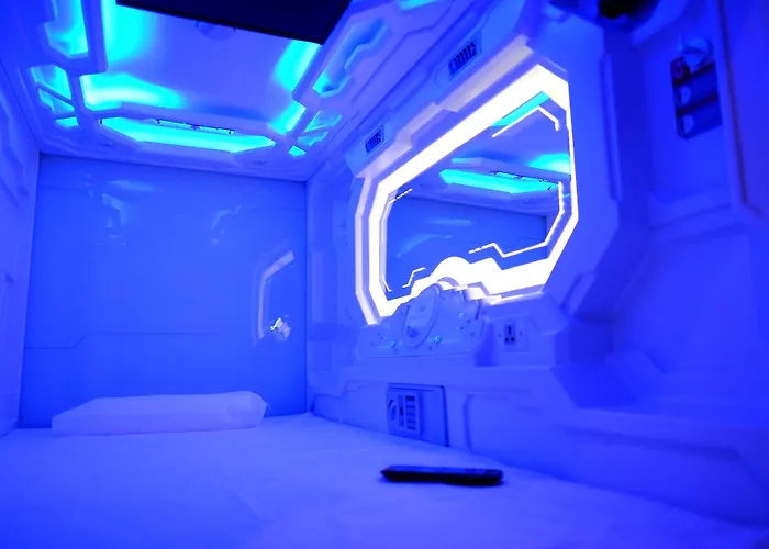 Capsule hotel Izzzleep Aeropuerto Terminal 2 Mexico City