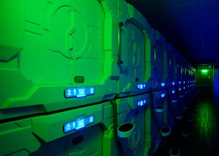 Izzzleep Aeropuerto Terminal 2 Capsule hotel Mexico City