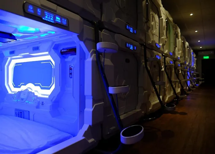 Izzzleep Aeropuerto Terminal 2 Capsule hotel Mexico City